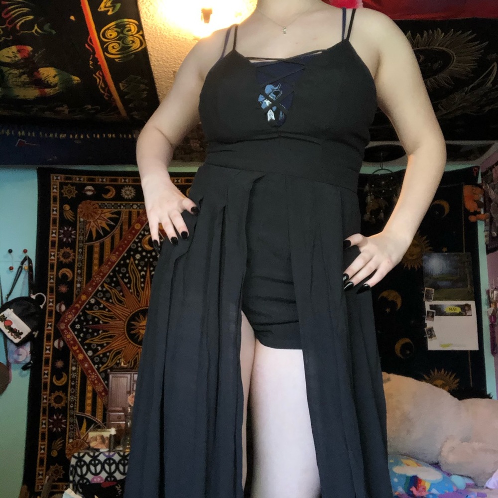 black romper dress